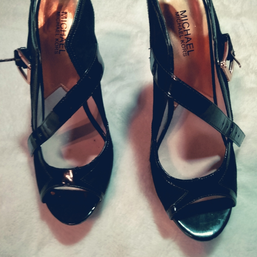 Discontinued Black Michael Kors Strapped Platform High Heels Women's 10M - Picture 2 of 8